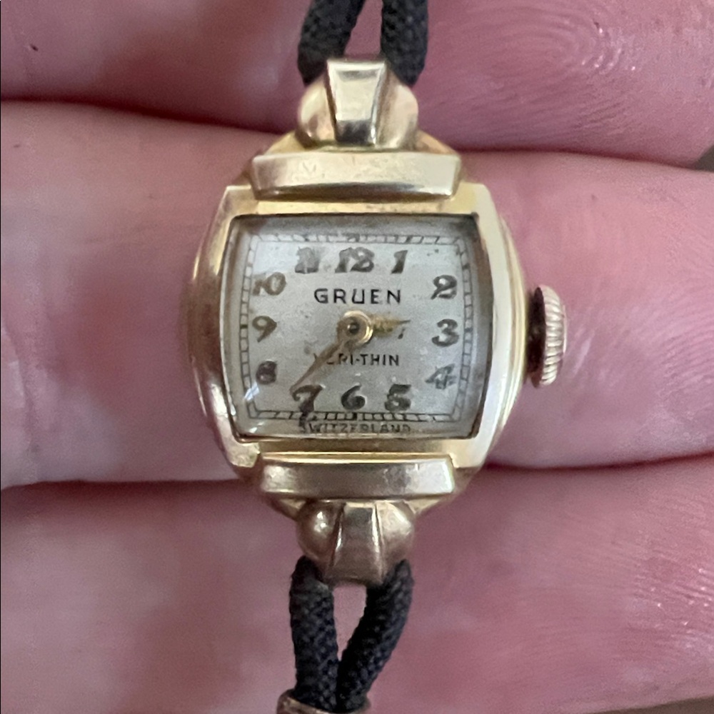 Gruen Gold Women's Watch with Black Cord Strap (Winds Smoothly & Runs)